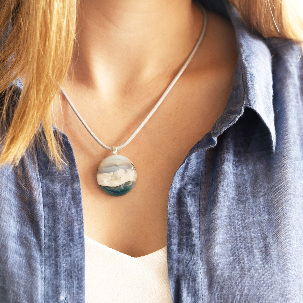 Ocean Essence Icy Shores Pendant