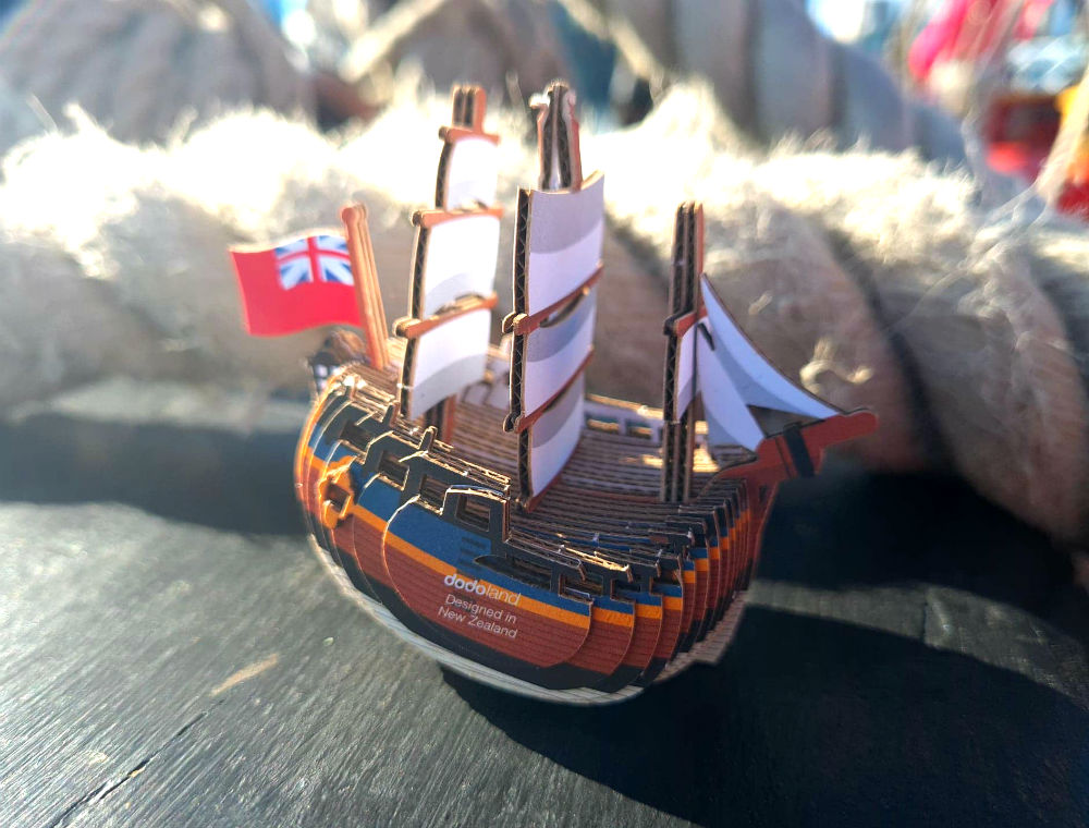 3D model kit - HMB Endeavour