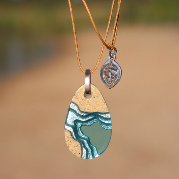 BoldB Cove Pendant Necklace - Aquamarine