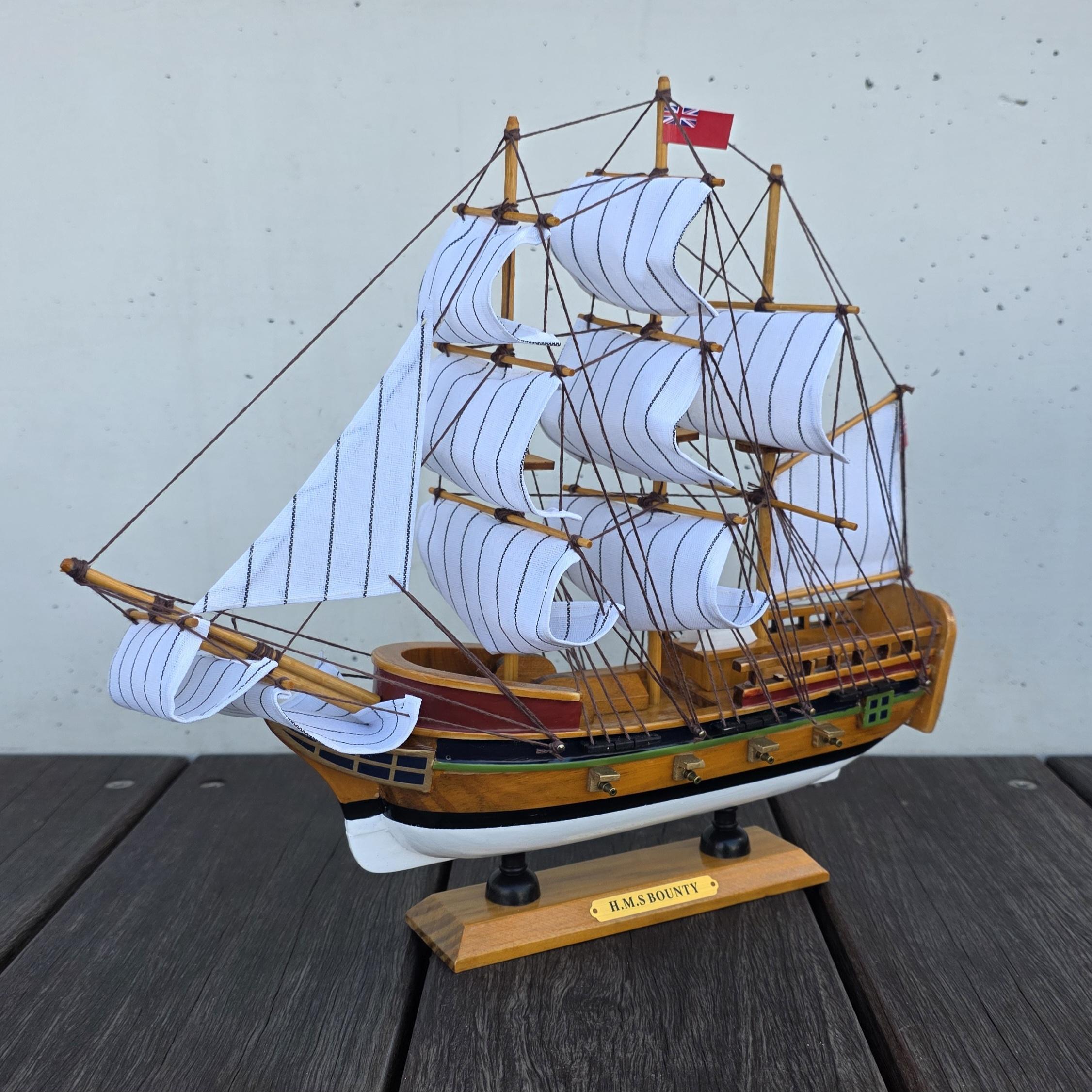 HMS Bounty - 33cm Wooden Model