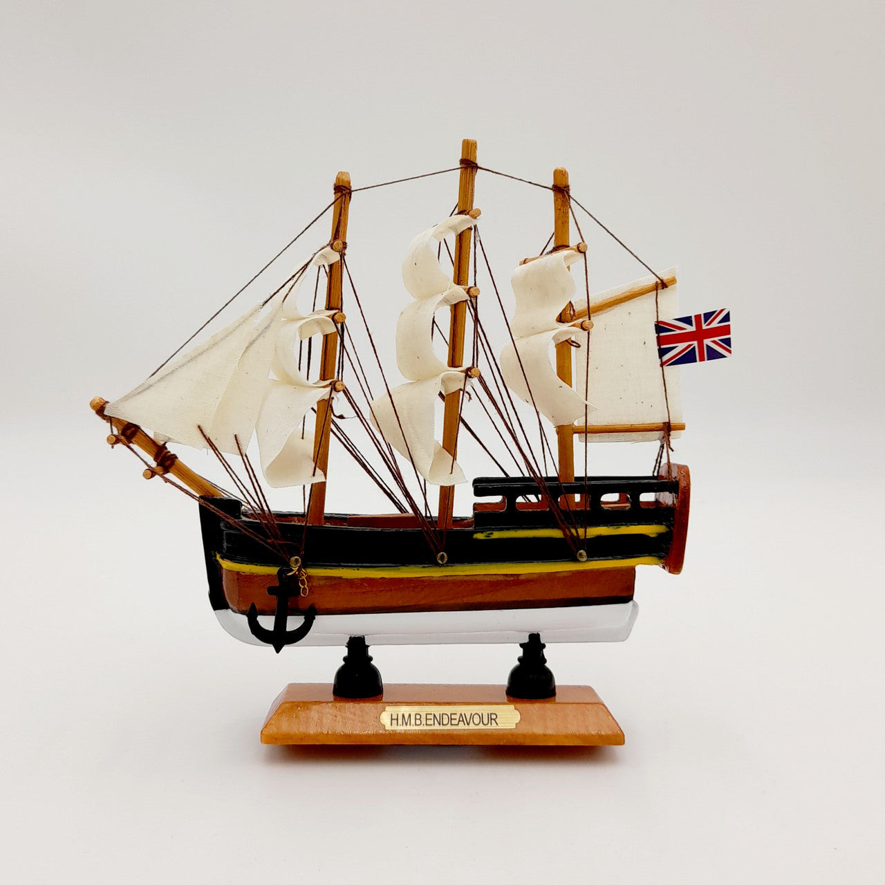 Endeavour - 16cm Model