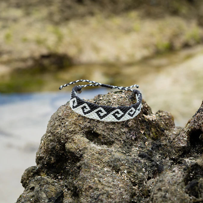 Black Bali Wave Bracelet - 4Ocean