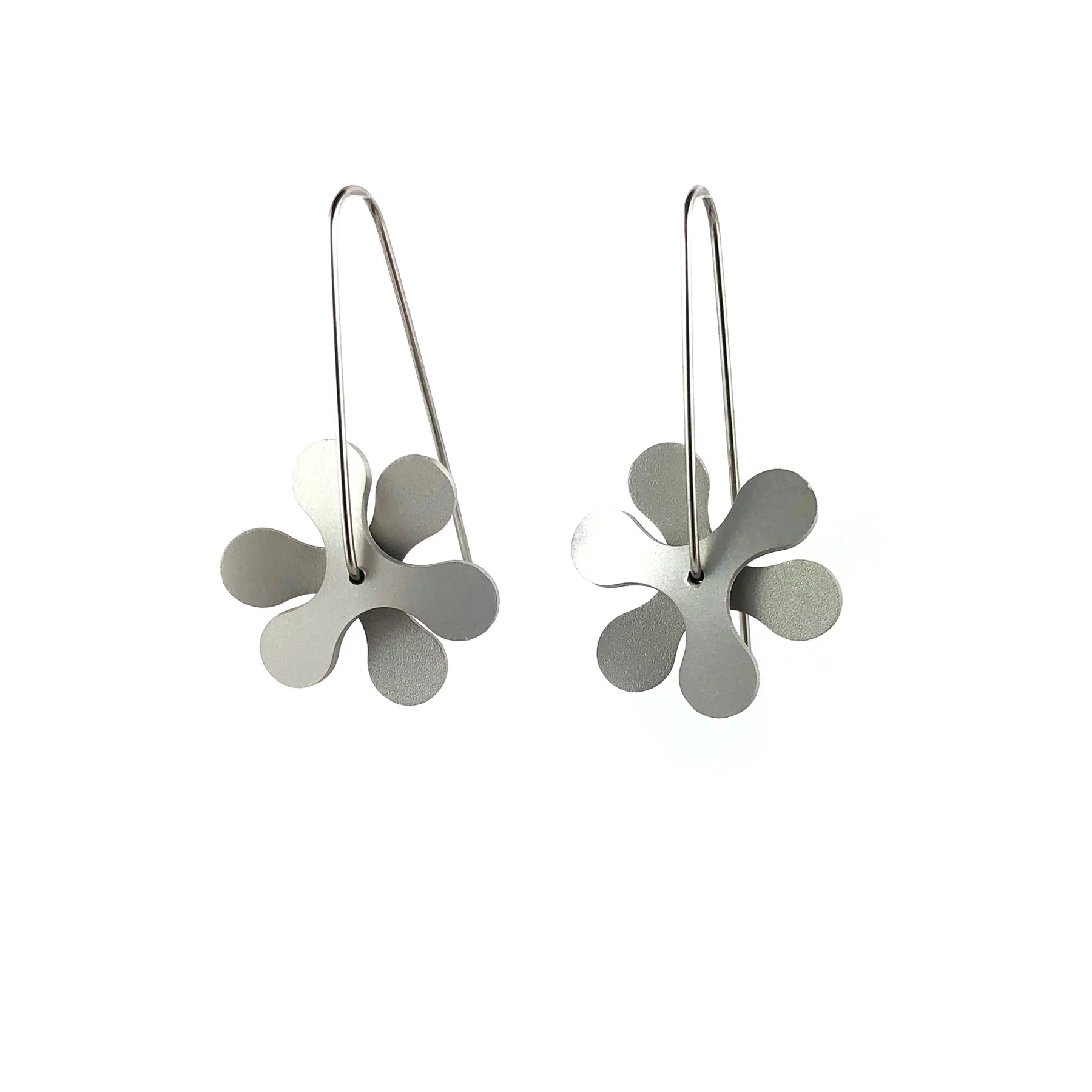 F!NK Earrings Propeller Curve Silver