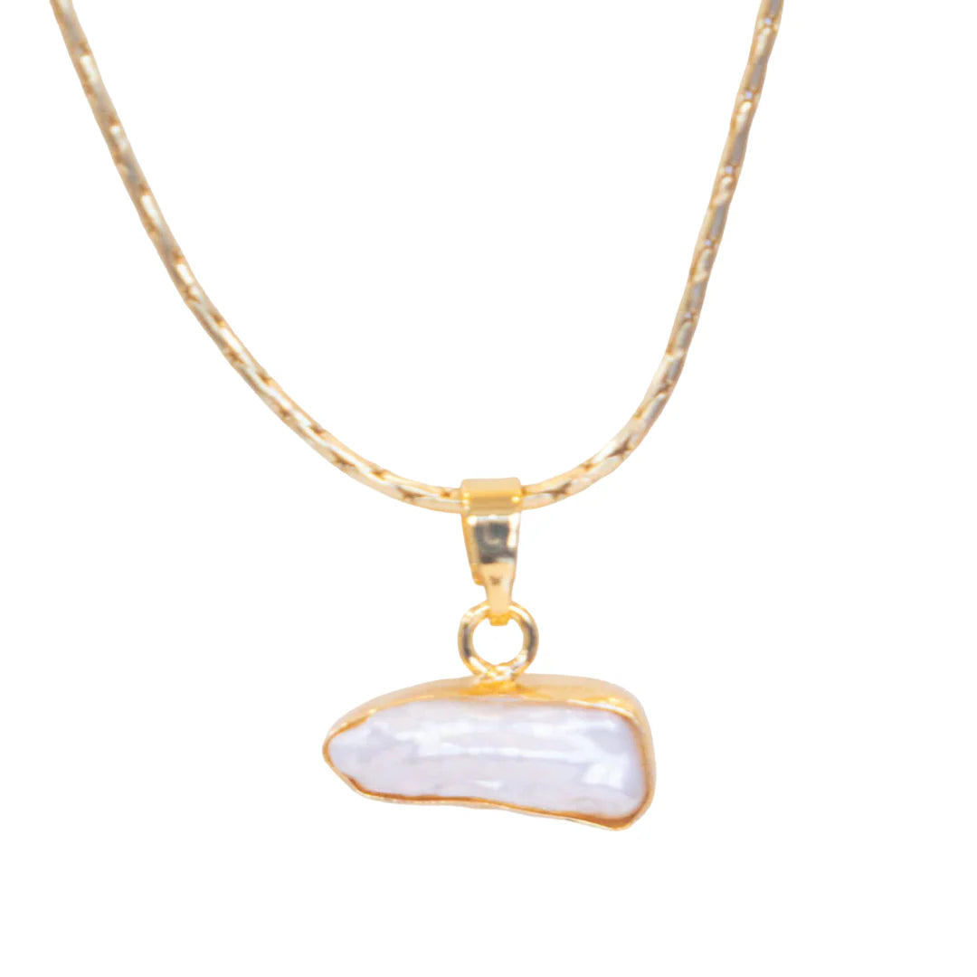 Gemajesty Vikki Pendant Collar + Chain Baroque Pearl