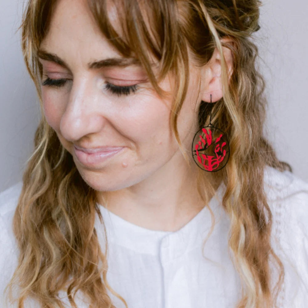 Denz & Co Manta Ray Earrings in Black & Red