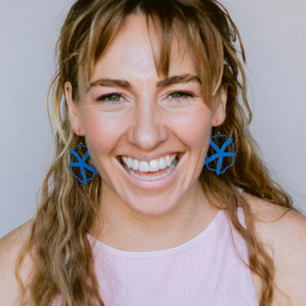 Denz & Co Starfish Earrings in Blue