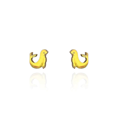 Stud Earrings - Seal Gold