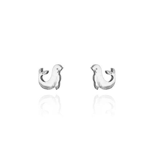 Stud Earrings - Seal Silver